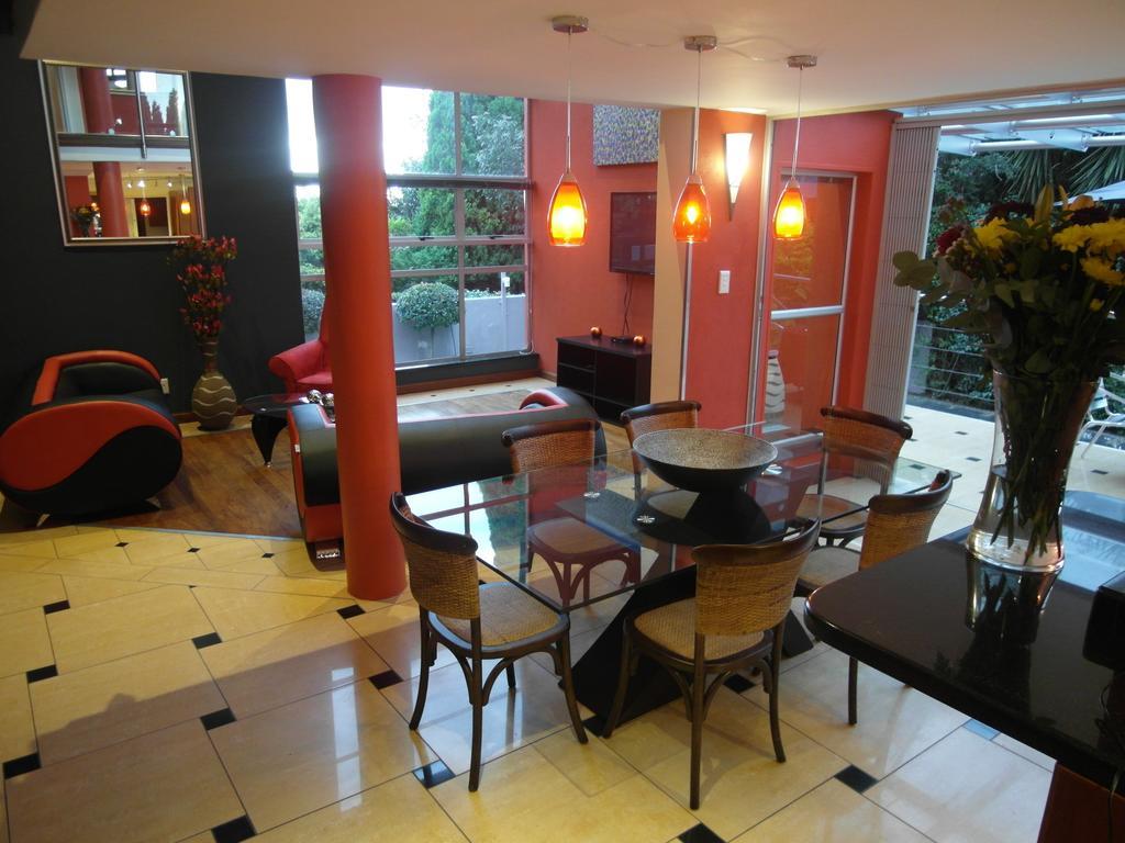 Red Square Home Pretoria-Noord Zewnętrze zdjęcie